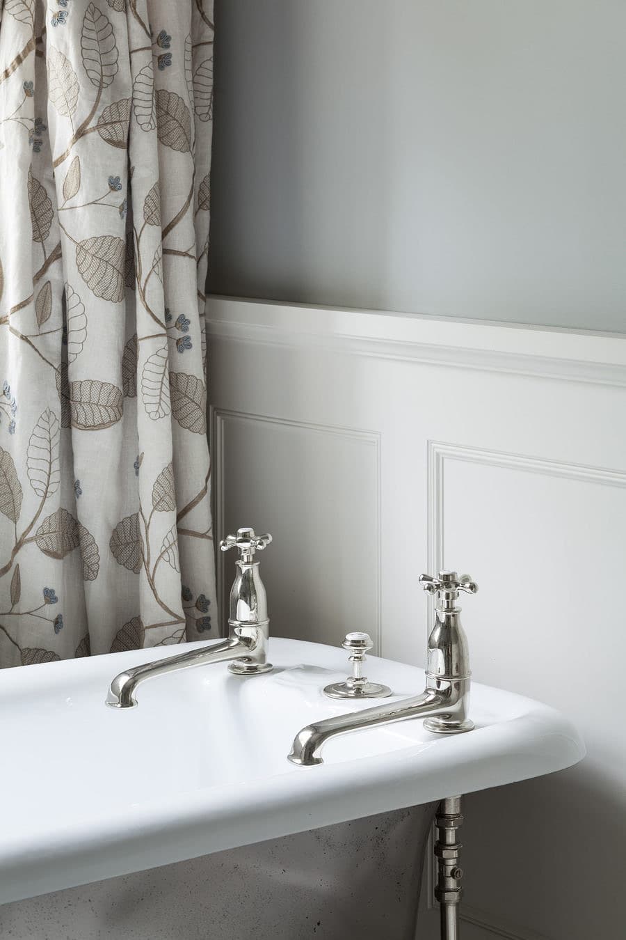 Classic Tudor Guest Bathroom