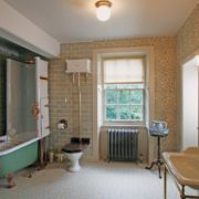 The Brora High Level WC Suite