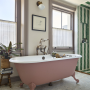 The Swale Cast Iron Bath Tub With Ball & Claw Feet