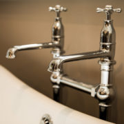 The Mull Classic Bath Taps & H Stand