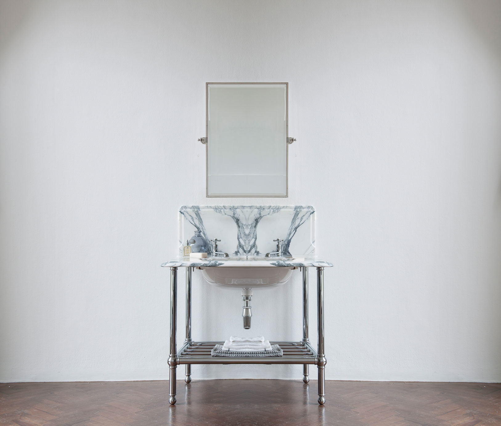 The Single Crake Vanity Basin Suite