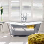 The Wye Large Bateau Cast Iron Bath Tub