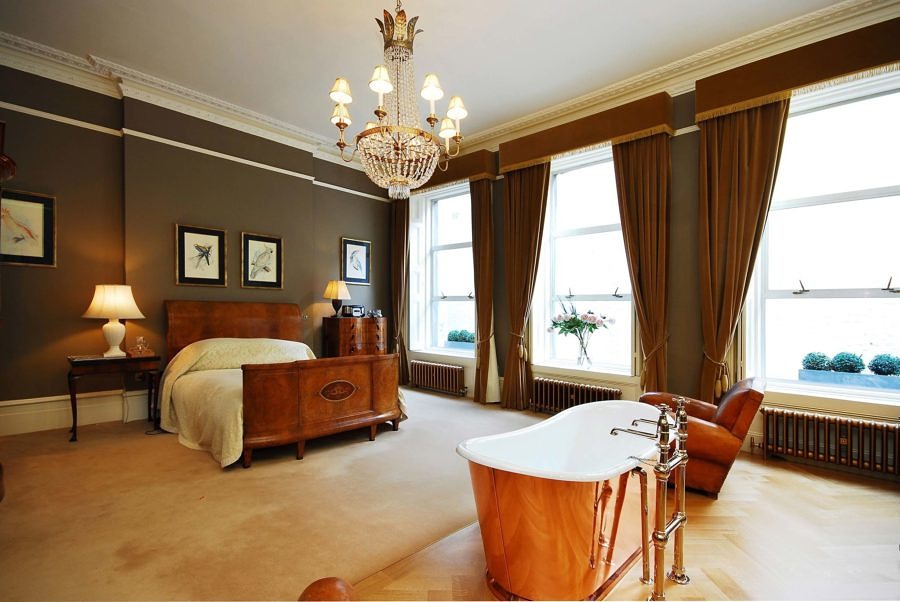 Deco Townhouse Case Study