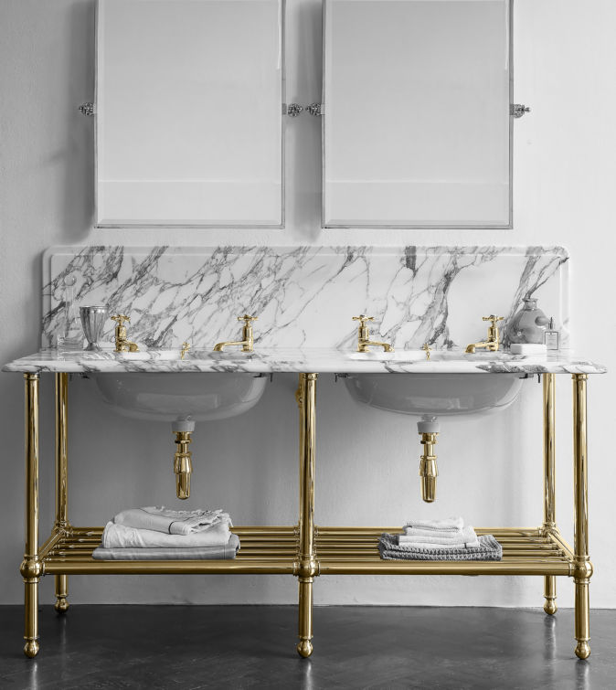 The Double Crake Stand in brass finish
