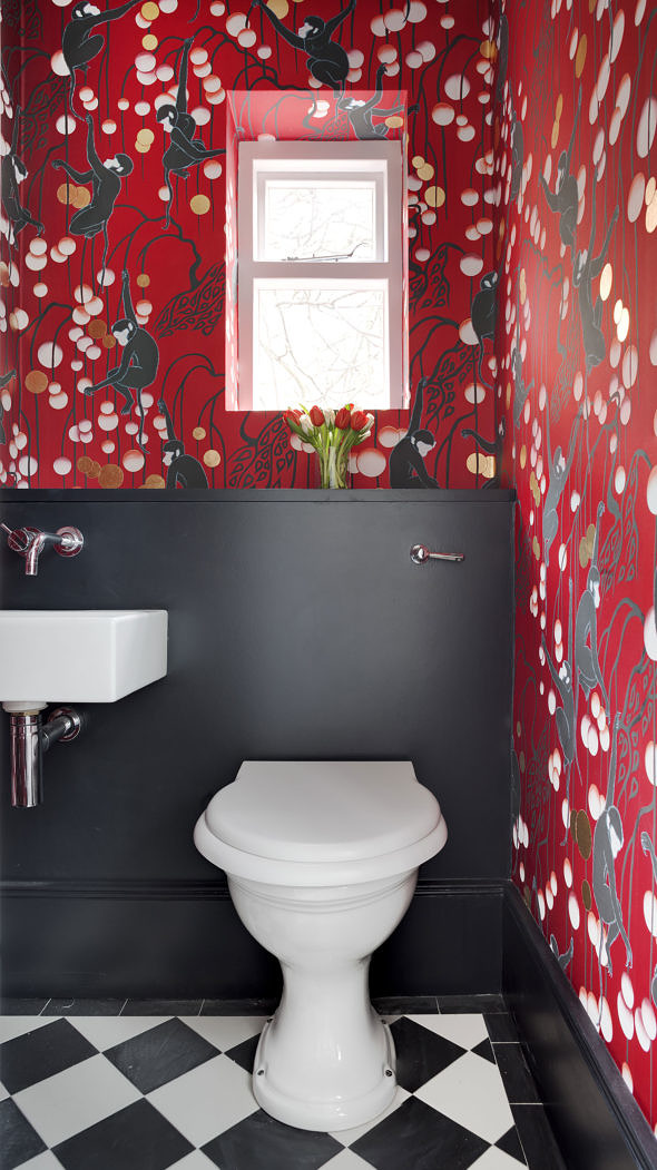 The Dunnett WC Suite