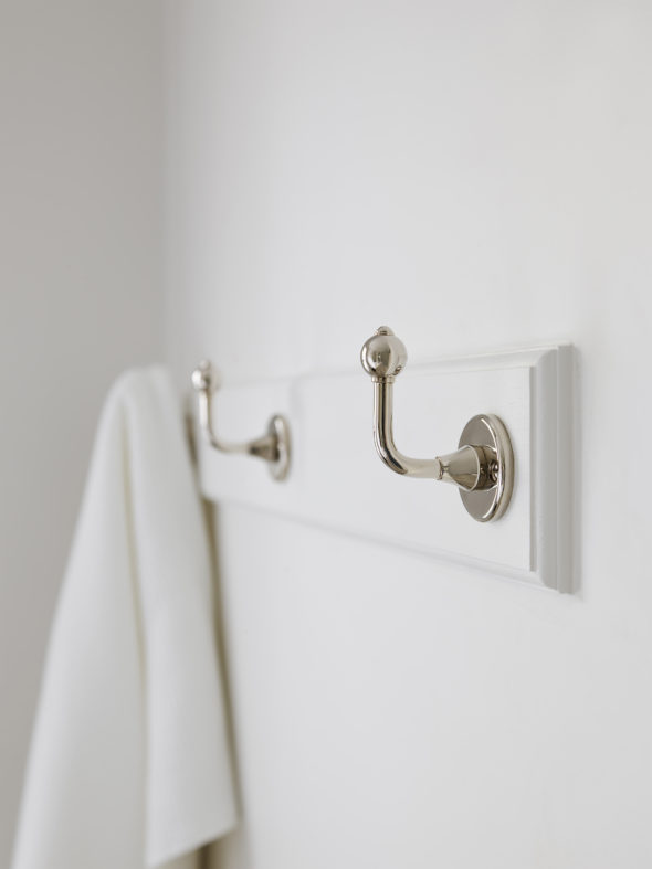 Four storey Pimlico townhouse robe hook