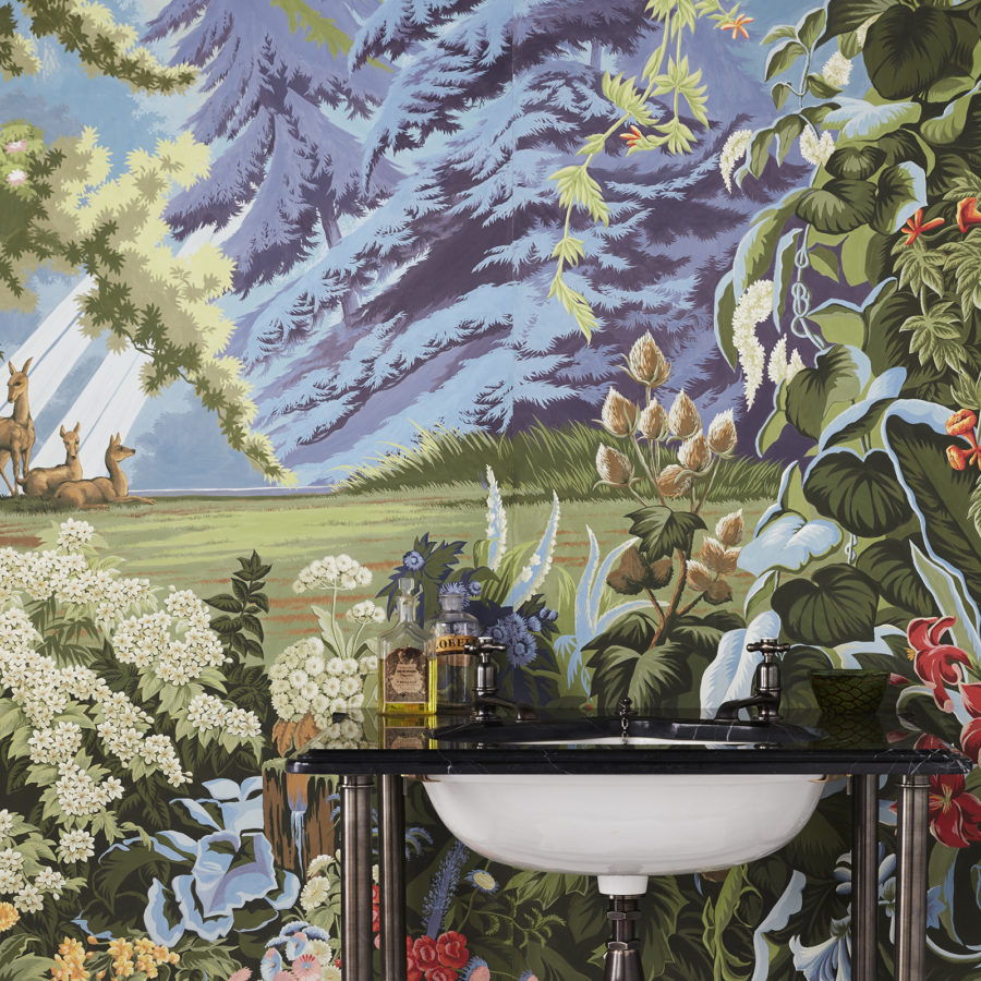 deGournay Wallpaper