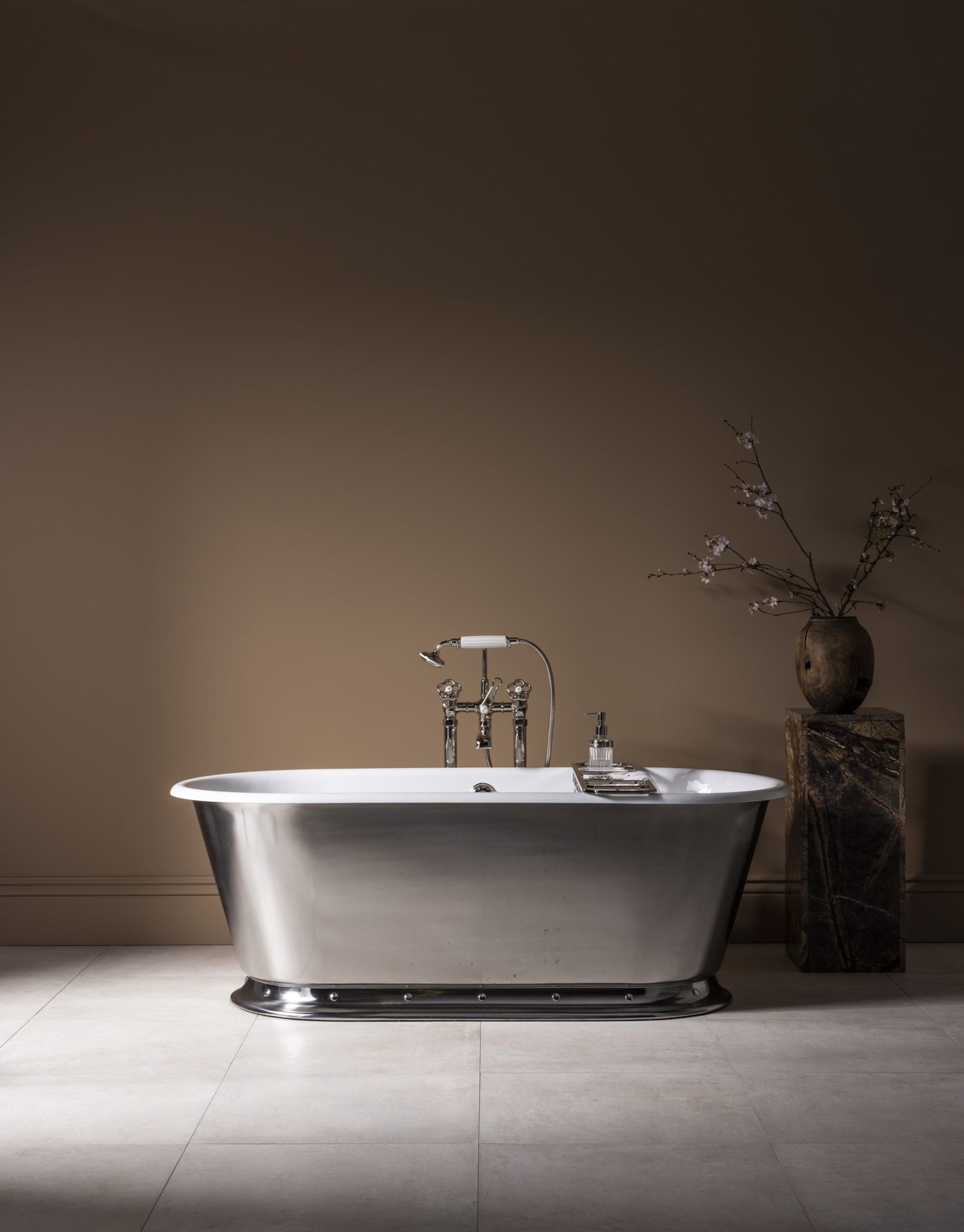 The Avon Cast Iron Skirted Bath Tub
