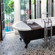 The Spey Cast Iron Bath Tub With Ball & Claw Feet