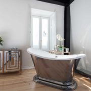 The Morar Small Slipper Cast Iron Bath Tub