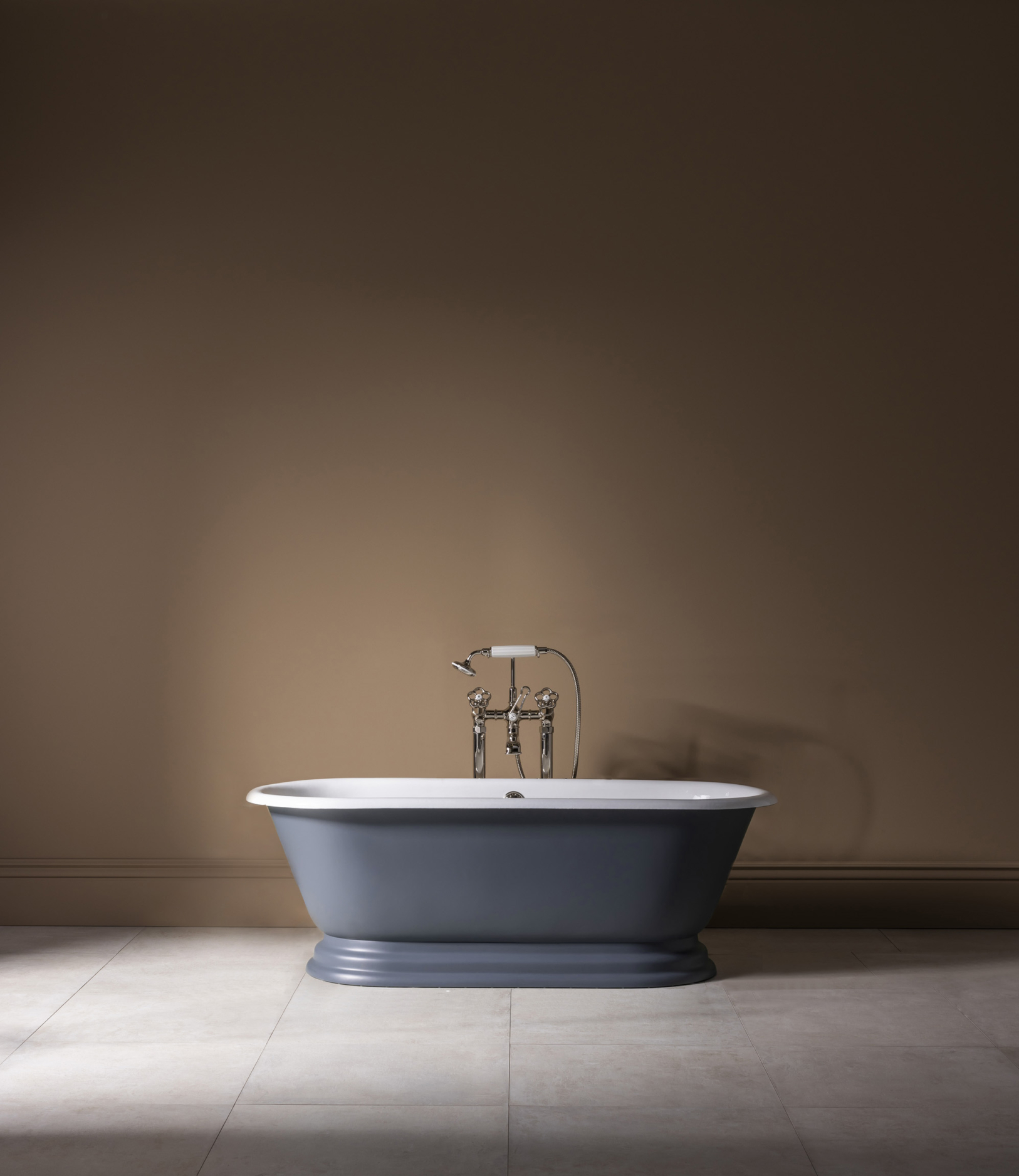 The Regent Bath Tub