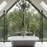 The Tay Cast Iron Skirted Bath Tub