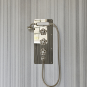 The Bibury Shower Set