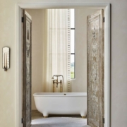 The Coln Bath Tub