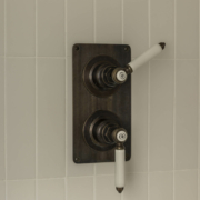The Chessleton Shower Plate Thermo & On/Off