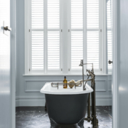 The Swale Cast Iron Bath Tub With Ball & Claw Feet