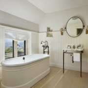 The Bute Cast Iron Bath Tub - NY ex-display