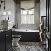 The Bute Cast Iron Bath Tub - NY ex-display